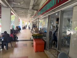 Ping-an Gardens (D16), Retail #590125501